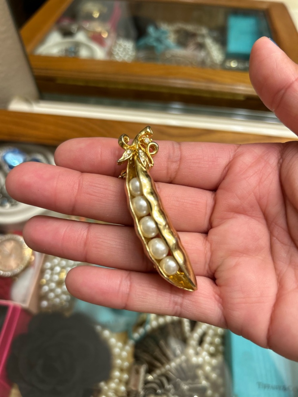 Trifari Peas in a Pod Gold-Tone Peapod Pendant with Pearlescent Beads